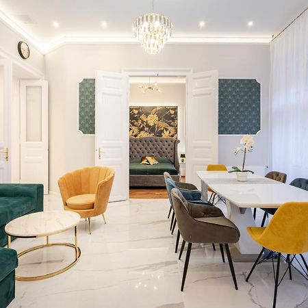 Premium Art Deco Apartment At Broadway // 4Bdr & 3Br Budapeşte Dış mekan fotoğraf