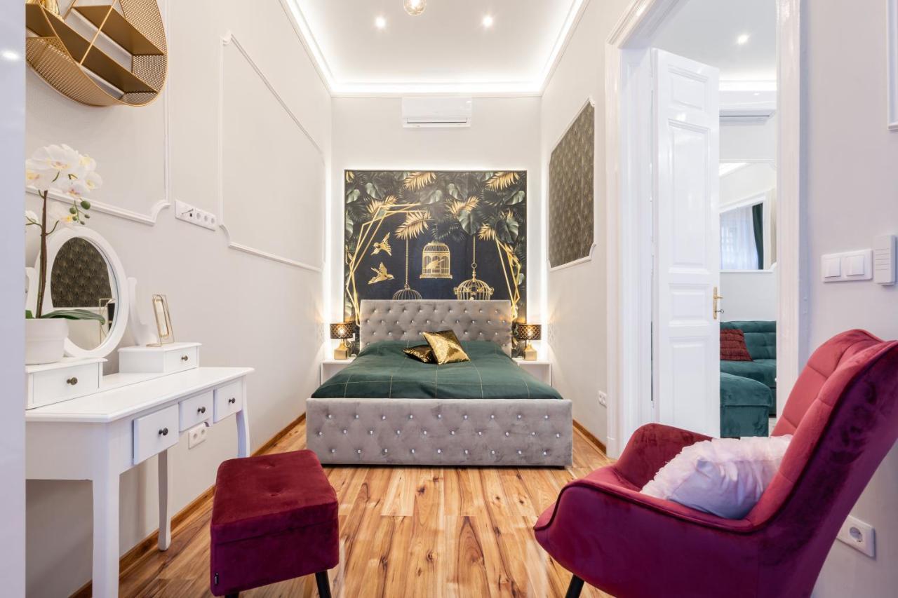 Premium Art Deco Apartment At Broadway // 4Bdr & 3Br Budapeşte Dış mekan fotoğraf