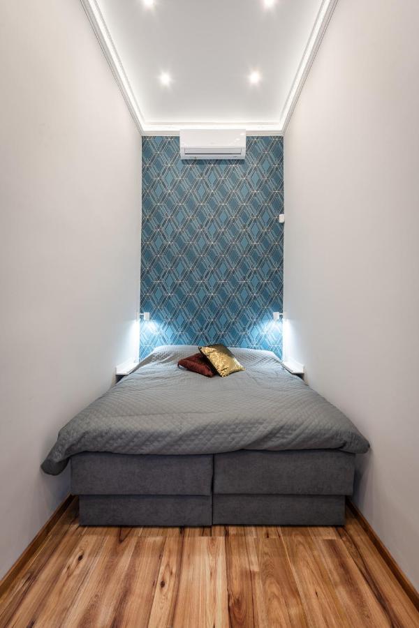 Premium Art Deco Apartment At Broadway // 4Bdr & 3Br Budapeşte Dış mekan fotoğraf