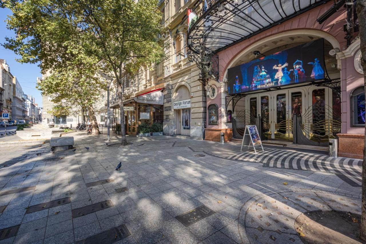 Premium Art Deco Apartment At Broadway // 4Bdr & 3Br Budapeşte Dış mekan fotoğraf