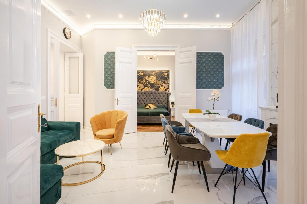Premium Art Deco Apartment At Broadway // 4Bdr & 3Br Budapeşte Dış mekan fotoğraf